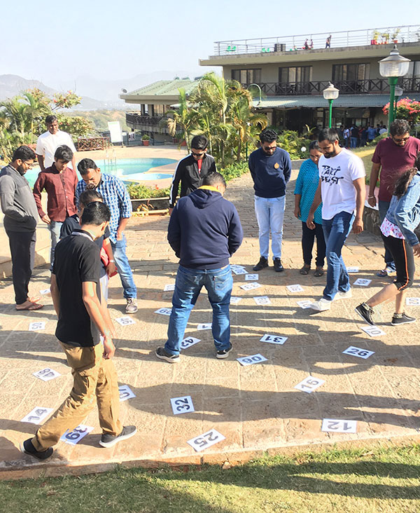Team building games
